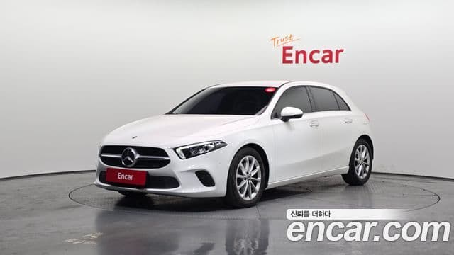Mercedes-Benz A-Class 2020 — Фото 1/20