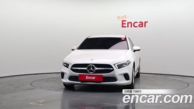 Mercedes-Benz A-Class 2020 — Фото 3/20