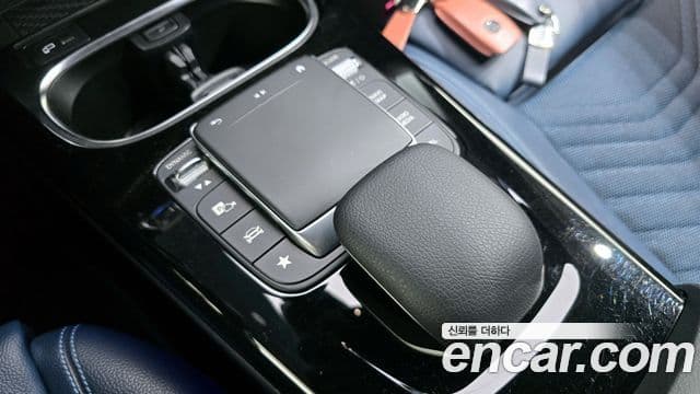 Mercedes-Benz A-Class 2020 — Фото 17/20
