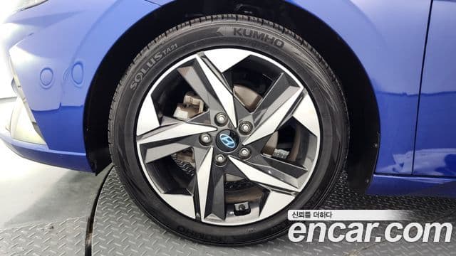 Hyundai Avante 2020 — ფოტო 5/20