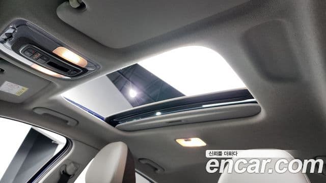 Hyundai Avante 2020 — ფოტო 19/20