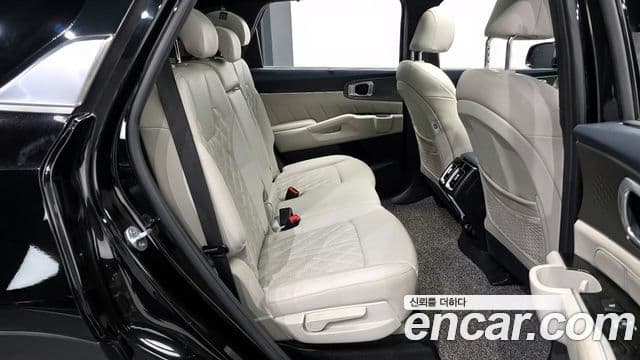 Kia Sorento 2021 — ფოტო 12/20