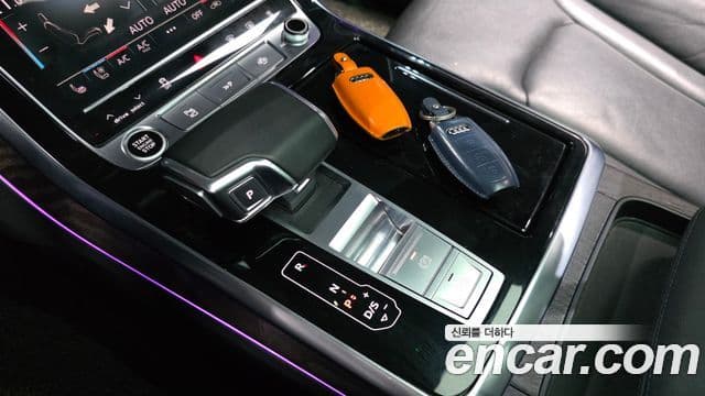 Audi Q7 2021 — Şəkil 9/20
