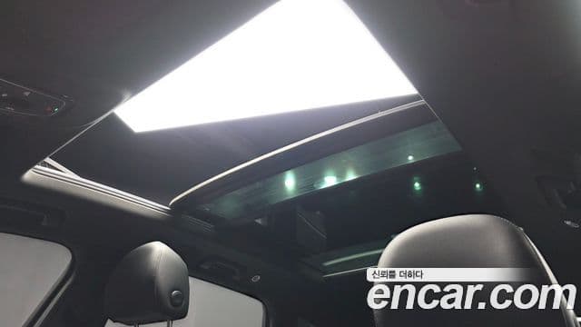 Audi Q7 2021 — Şəkil 18/20