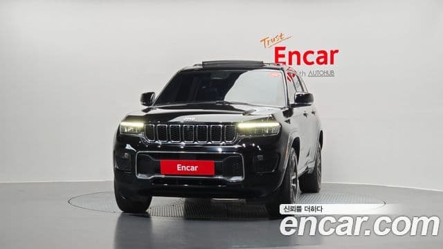 Jeep Grand Cherokee 2022 — ფოტო 3/20