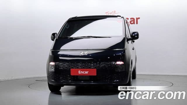 Hyundai Staria 2024 — Şəkil 3/20