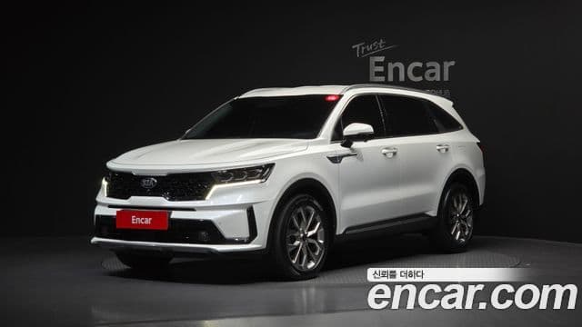 Kia Sorento 2021 — Фото 1/20