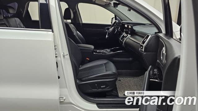 Kia Sorento 2021 — Фото 11/20