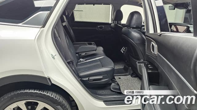 Kia Sorento 2021 — Фото 12/20