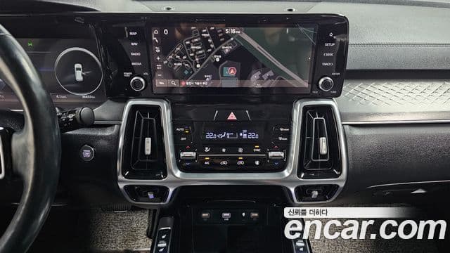 Kia Sorento 2021 — Фото 16/20