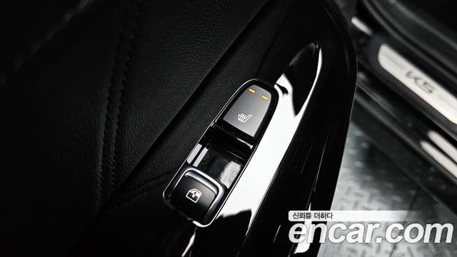 Kia K5 2024 — ფოტო 17/20