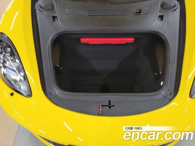 Porsche 718 Boxster 2022 — Şəkil 17/20