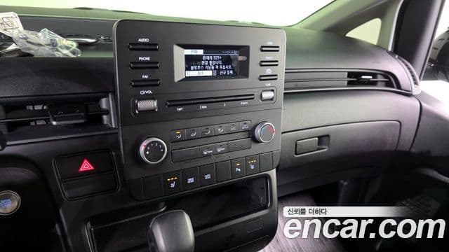 Hyundai Staria 2025 — Şəkil 14/20