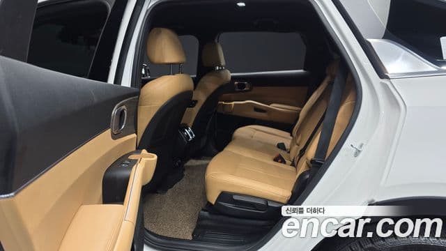 Kia Sorento 2022 — Şəkil 11/20