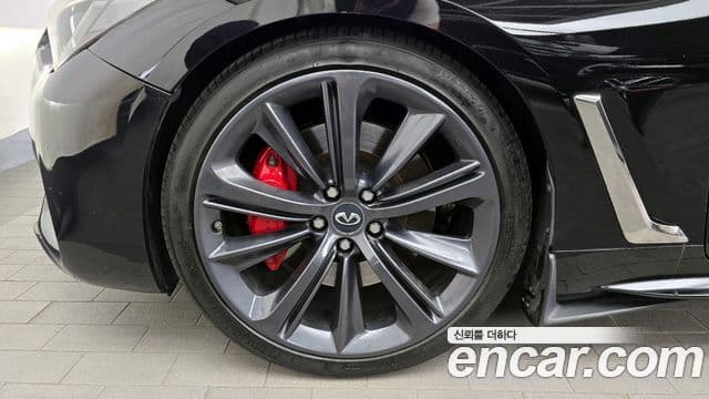 Infiniti Q60 2018 — Şəkil 5/20