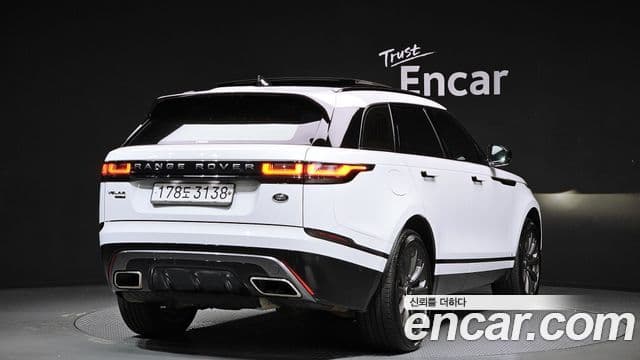 Land Rover Range Rover Velar 2019 — Photo 13/20