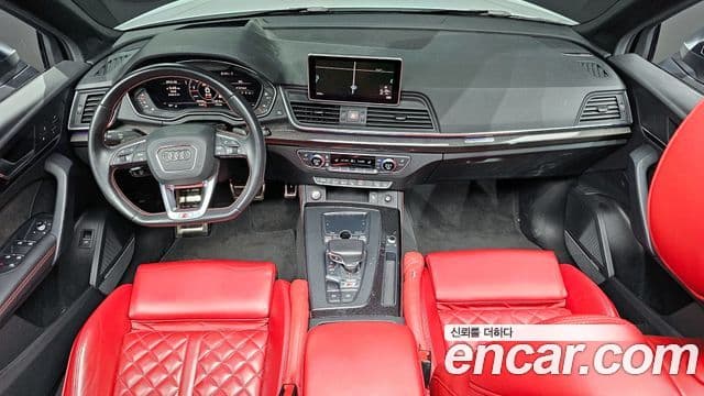Audi Q5 2020 — ფოტო 7/20