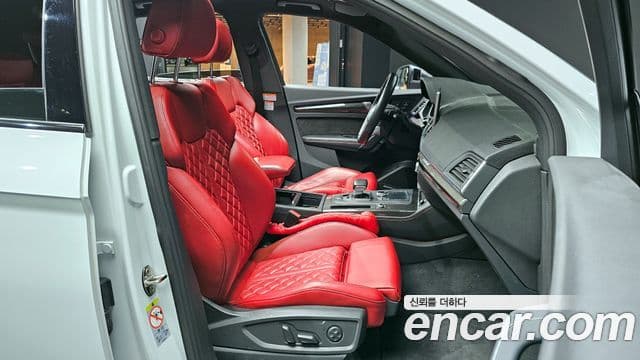 Audi Q5 2020 — ფოტო 10/20