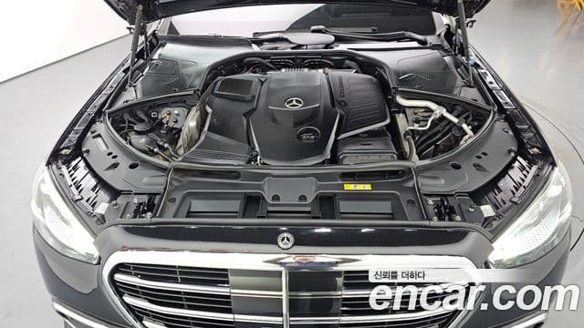 Mercedes-Benz S-Class 2021 — Фото 6/20