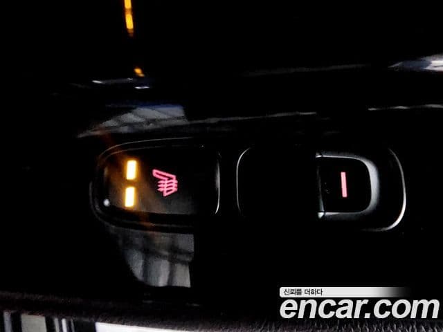 Kia Niro 2019 — ფოტო 9/17