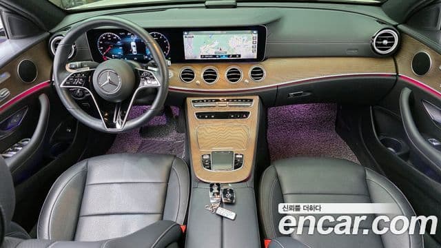 Mercedes-Benz E-Class 2022 — Фото 10/20