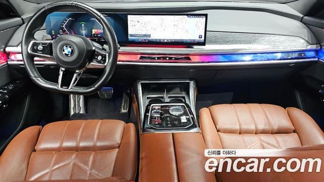 BMW 7 Series 2024 — Photo 20/37