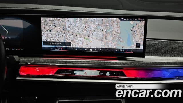 BMW 7 Series 2024 — Photo 16/37