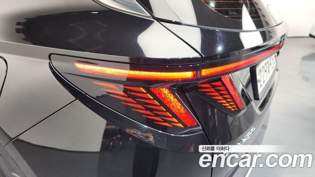 Hyundai Tucson Hybrid 2021 — Photo 27/32