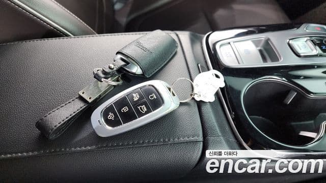 Hyundai Tucson Hybrid 2021 — Photo 31/32