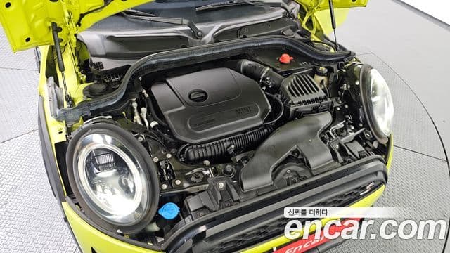 Mini Cooper S Convertible 2022 — ფოტო 6/20