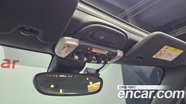 Mini Cooper S Convertible 2022 — ფოტო 19/20
