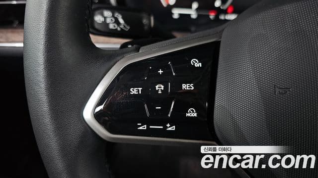 Volkswagen Touareg 2024 — Şəkil 19/38