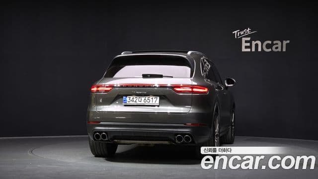Porsche Cayenne 2020 — Şəkil 3/20