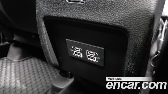 Jeep Cherokee 2021 — Şəkil 20/35