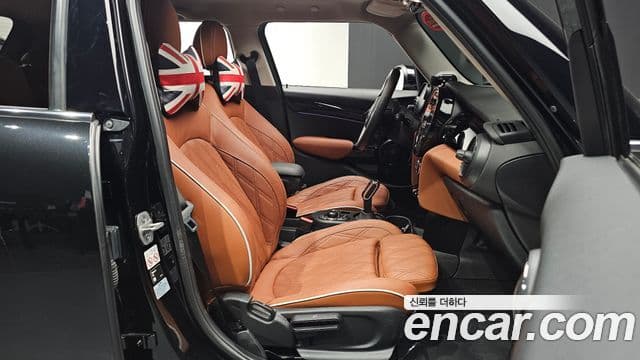 Mini Cooper S 2024 — ფოტო 10/20