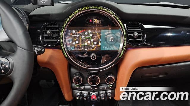 Mini Cooper S 2024 — ფოტო 14/20