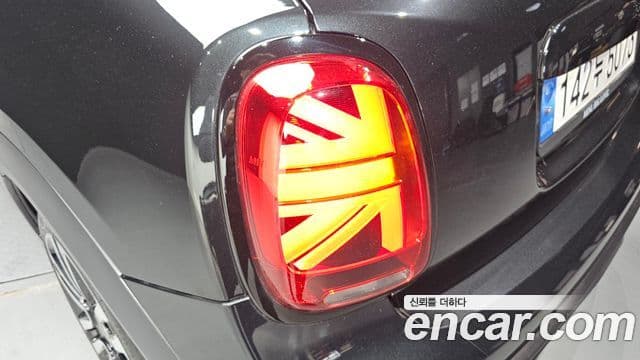 Mini Cooper S 2024 — Photo 19/31