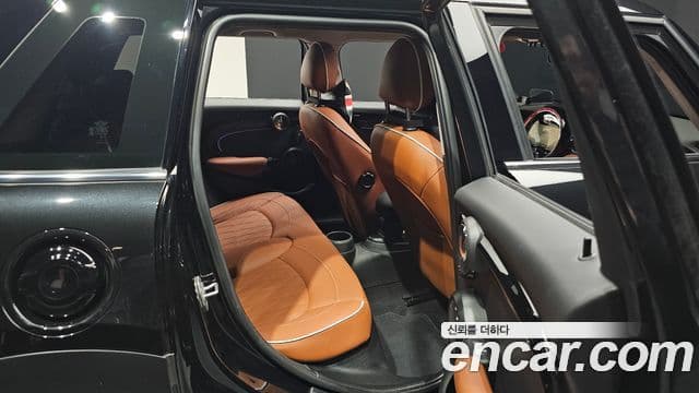Mini Cooper S 2024 — Photo 5/31