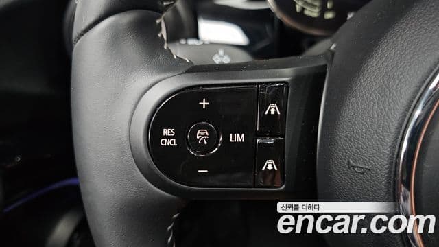 Mini Cooper S 2024 — Photo 20/31