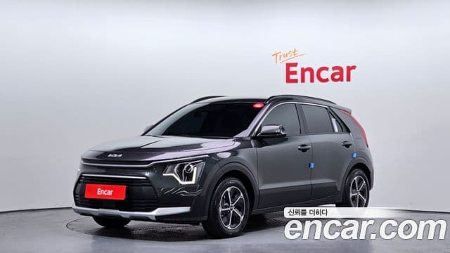Kia Niro 2025 — ფოტო 1/20