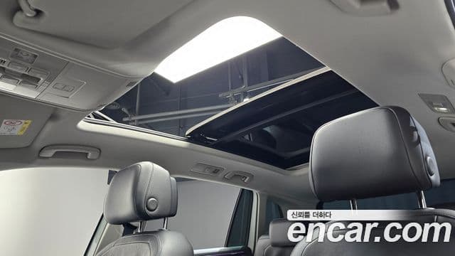 Volkswagen Tiguan 2021 — Şəkil 19/20