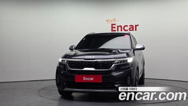 Kia Seltos 2022 — ფოტო 3/20