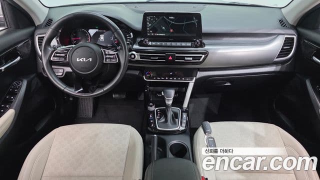 Kia Seltos 2022 — ფოტო 7/20