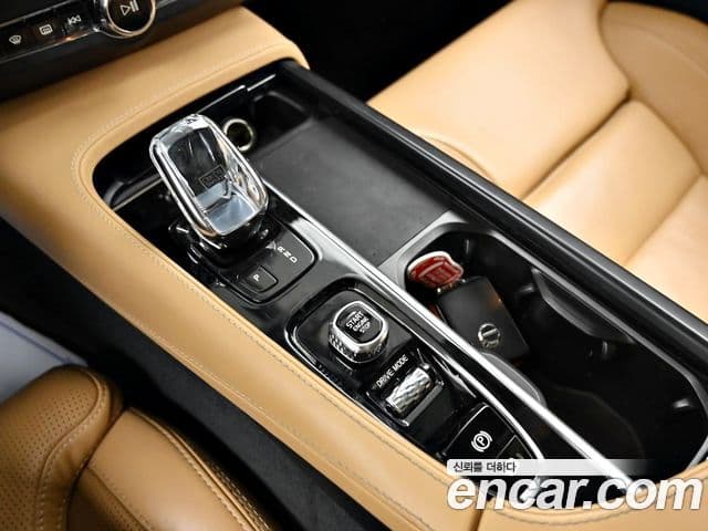 Volvo S90 2021 — Şəkil 9/20
