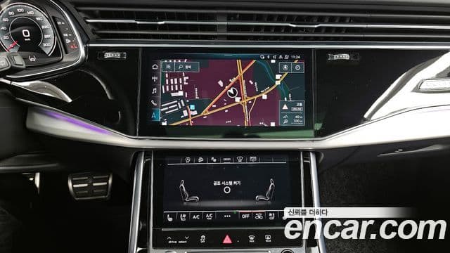 Audi Q7 2022 — Фото 14/20