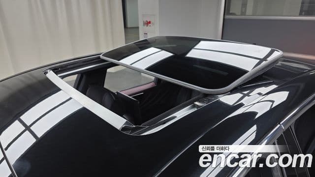 Lexus LS500h 2018 — Şəkil 19/20