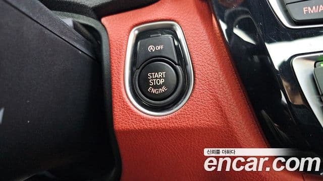 BMW 4 Series 2018 — ფოტო 17/20