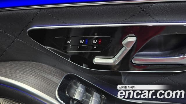 Mercedes-Benz S-Class 2021 — ფოტო 18/20