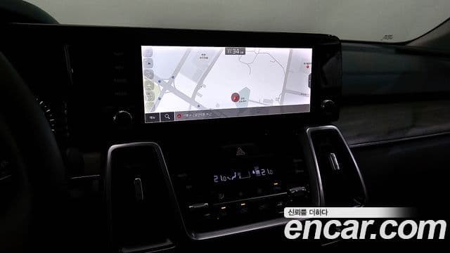 Kia Sorento 2021 — Şəkil 16/20