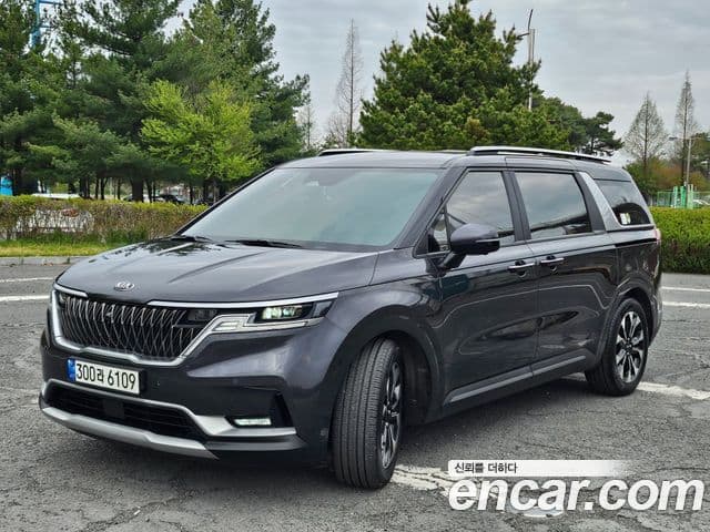 Kia Carnival 2021 — Фото 9/20